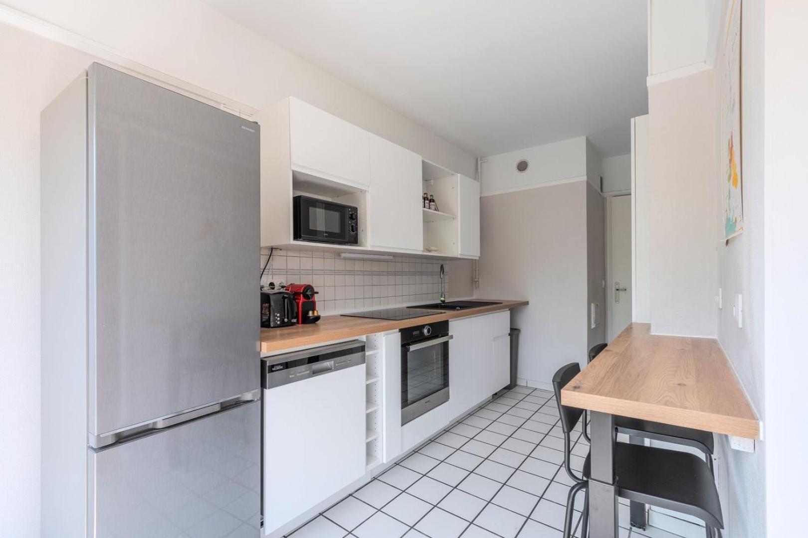 Spacious 3 Bedroom Apartment & Private Parking! Lambersart Extérieur photo