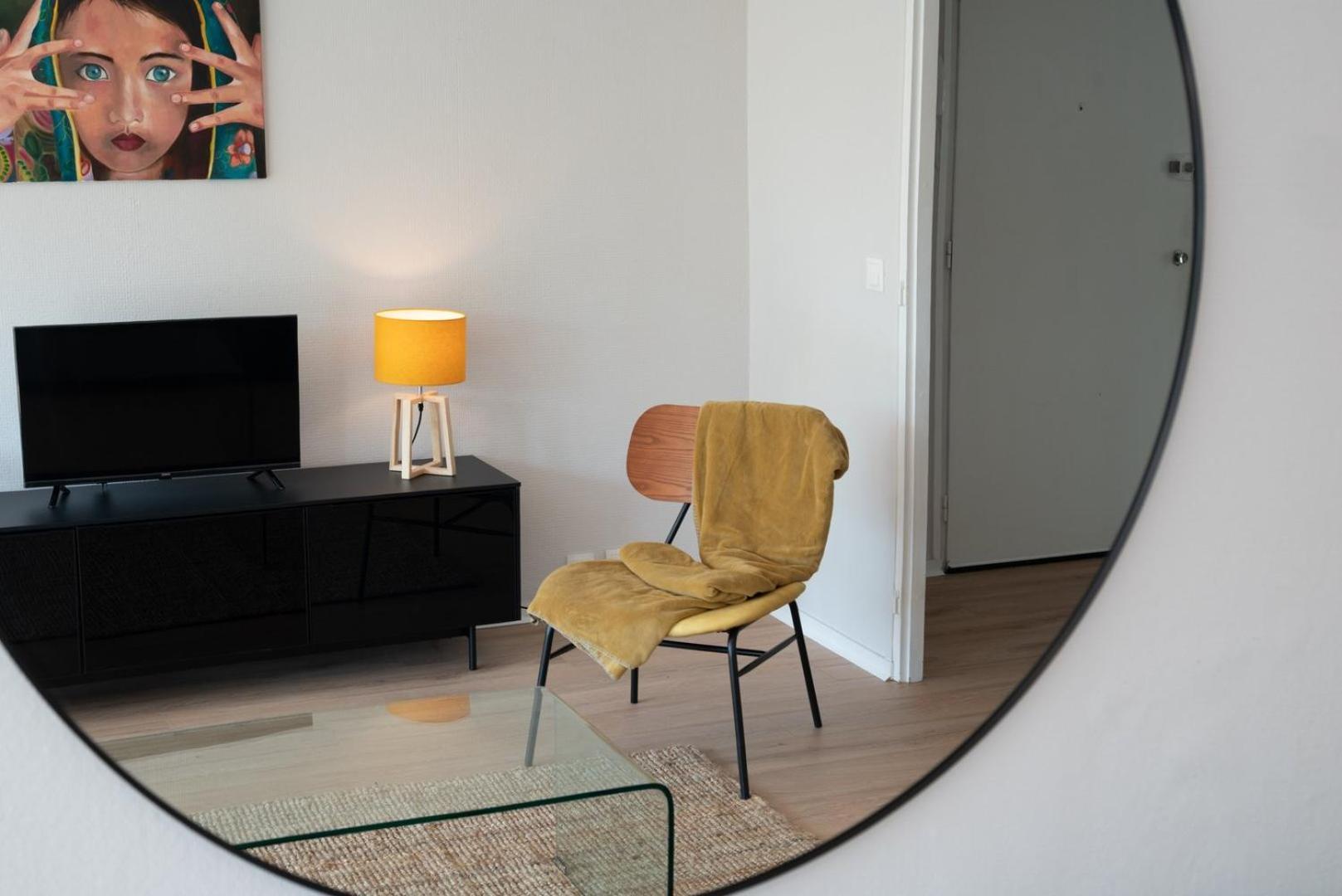 Spacious 3 Bedroom Apartment & Private Parking! Lambersart Extérieur photo