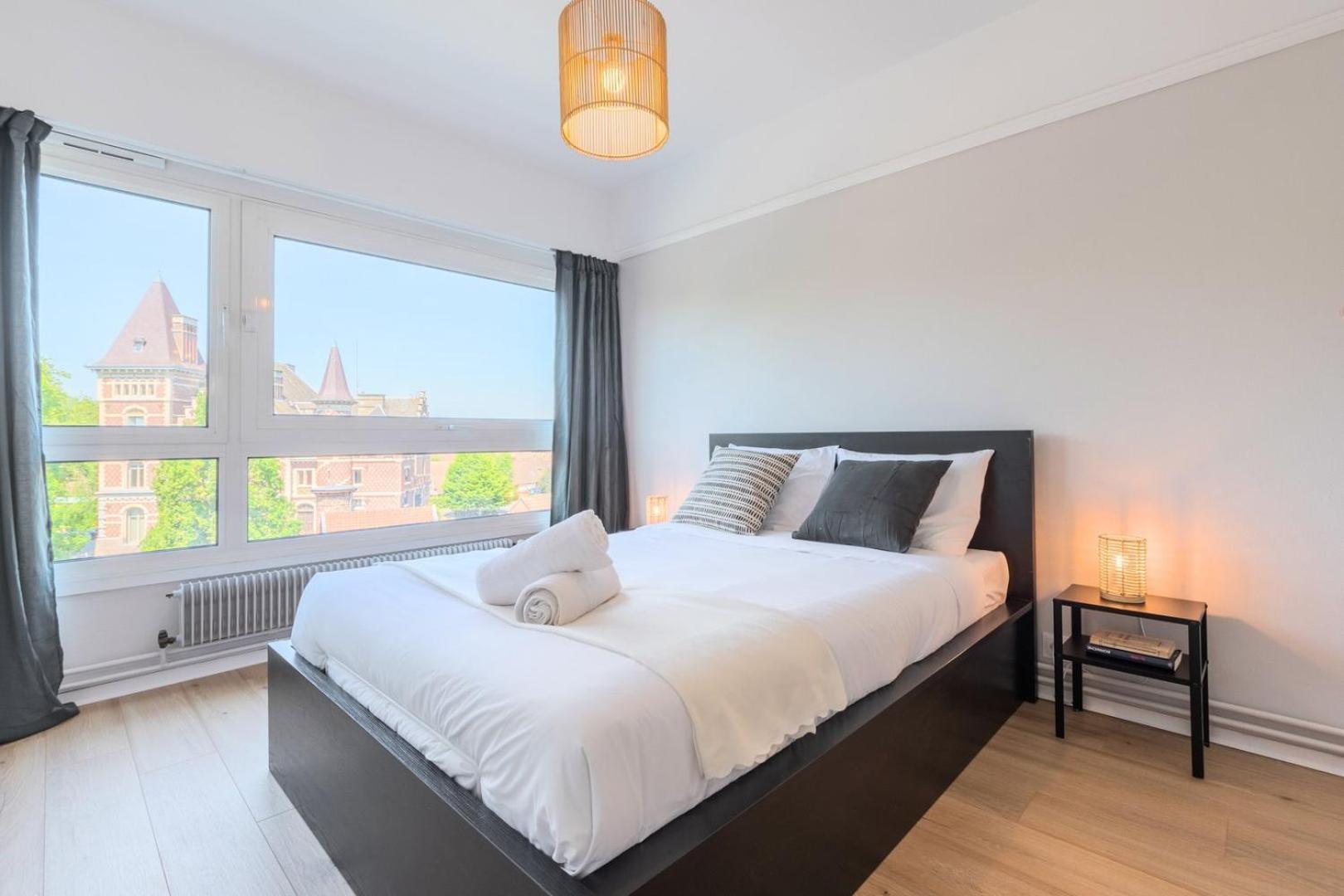 Spacious 3 Bedroom Apartment & Private Parking! Lambersart Extérieur photo