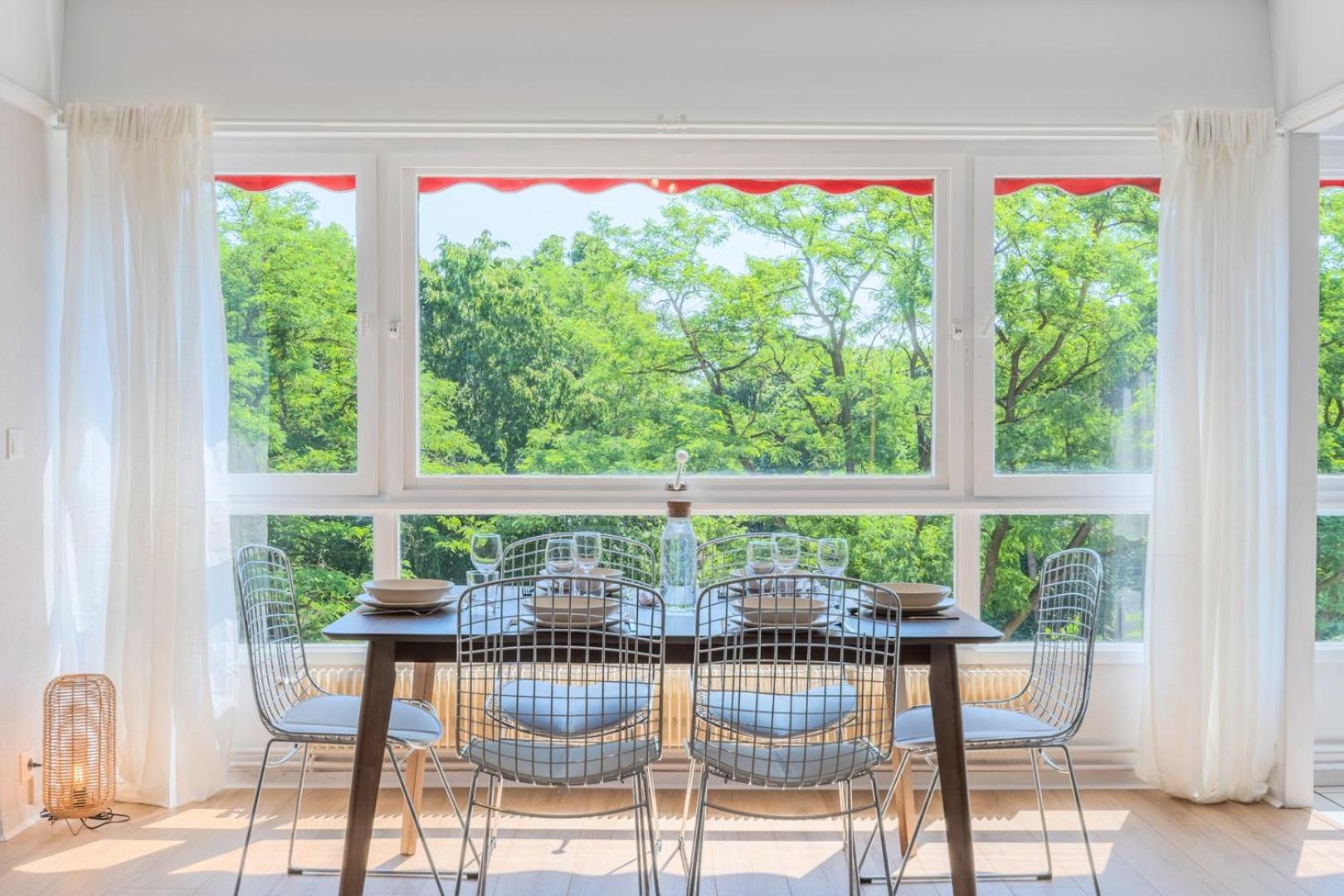 Spacious 3 Bedroom Apartment & Private Parking! Lambersart Extérieur photo